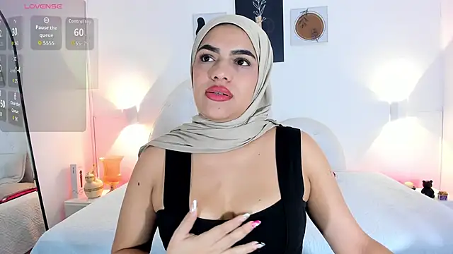 Umarani  online show from 10/31/25, 06:42