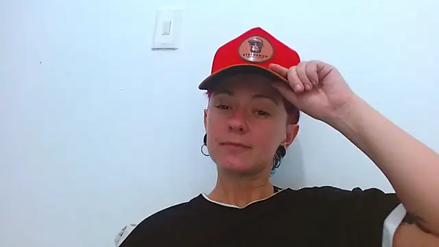 tomboyblue online show from 04/04/26, 06:27