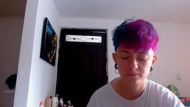 tomboyblue online show from 05/19/26, 07:09