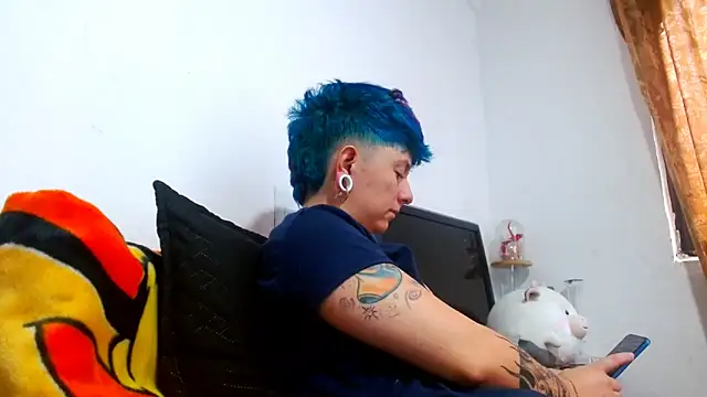 tomboyblue online show from 06/10/26, 05:56