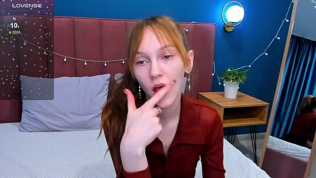 Snapshot of VanillaKelly chatting on 02/05/25, 03:55 VanillaKelly online show from 02/05/25, 03:55