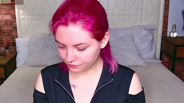 Lisa Adam online show from 09/23/25, 06:22