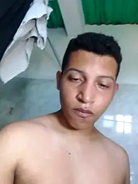 Fuenmayor40 online show from 12/16/25, 07:08