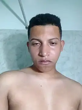 Fuenmayor40 online show from 12/22/25, 06:43