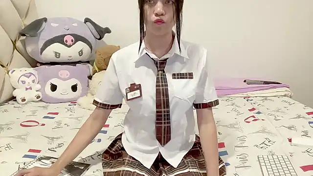 Snapshot of Oxxme__ chatting on 11/23/25, 12:32 Oxxme online show from 11/23/25, 12:32