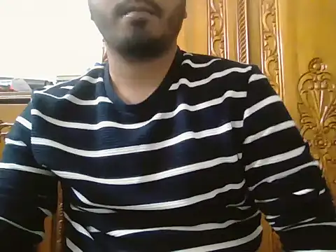 Snapshot of desiboyasif chatting on 01/17/25, 09:39 desiboyasif online show from 01/17/25, 09:39