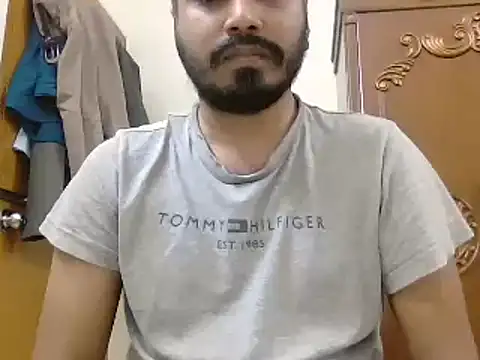 desiboyasif online show from 11/05/25, 05:24