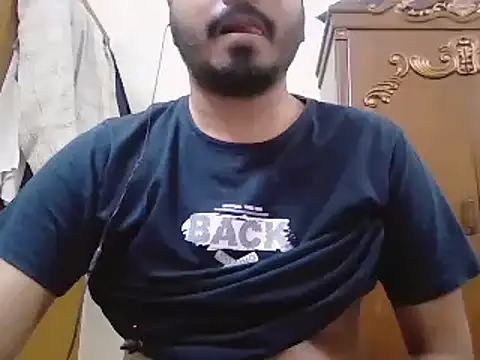 Snapshot of desiboyasif chatting on 02/25/26, 07:12 desiboyasif online show from 02/25/26, 07:12