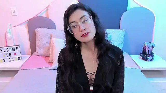 SophieGomez22 online show from 03/06/25, 02:29