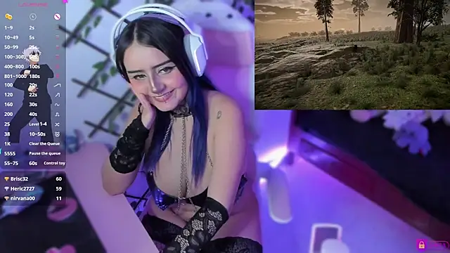 Snapshot of MaddyFooxx chatting on 02/02/25, 01:45 MaddyFooxx online show from 02/02/25, 01:45