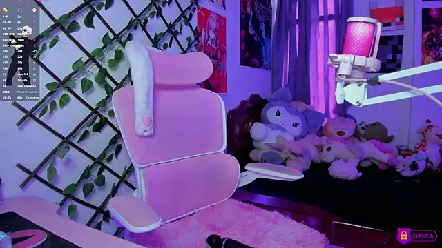 Snapshot of MaddyFooxx chatting on 03/01/25, 09:59 MaddyFooxx online show from 03/01/25, 09:59