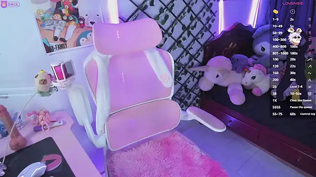 Snapshot of MaddyFooxx chatting on 09/19/25, 11:05 MaddyFooxx online show from 09/19/25, 11:05