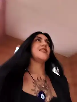 Snapshot of Mazikeen-- chatting on 11/10/25, 10:20 Mazikeen-- online show from 11/10/25, 10:20