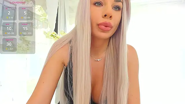 Russian Ava online show from 10/24/25, 07:27