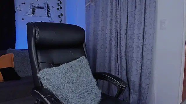 Couple muscle1 online show from 03/22/25, 04:15