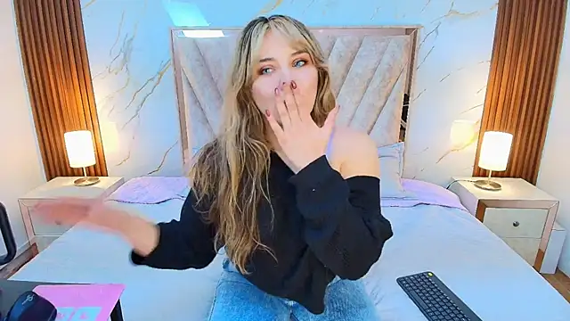 Annie mone online show from 04/02/26, 05:21