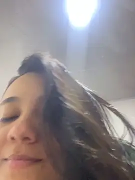 Snapshot of anny_vittar chatting on 06/20/26, 03:31 anny vittar online show from 06/20/26, 03:31