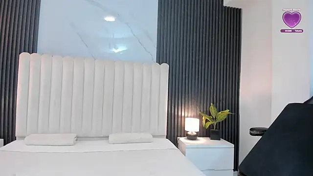 Snapshot of Madiee_Rhea chatting on 02/25/26, 07:34 Madiee Rhea online show from 02/25/26, 07:34