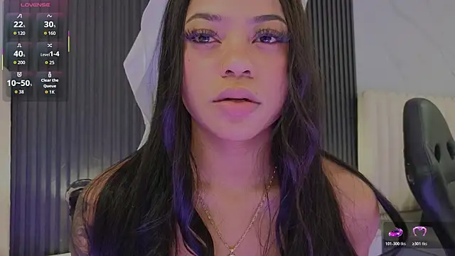 Madiee Rhea online show from 04/14/26, 07:47