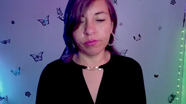 Lady breaks hearts online show from 04/06/26, 12:50