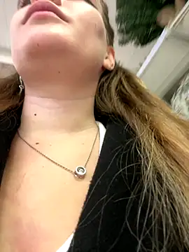 Holy Tereza online show from 10/25/25, 03:40