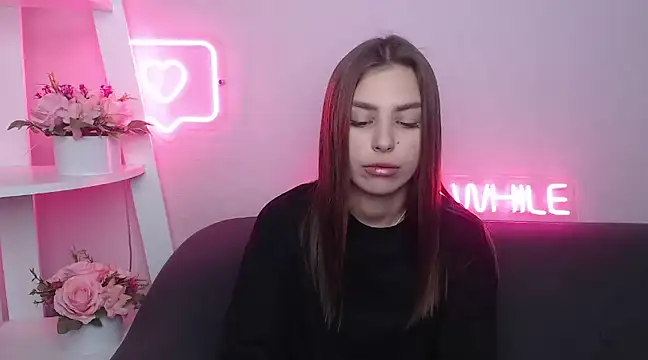 MilanaAngelAs online show from 02/22/25, 05:44