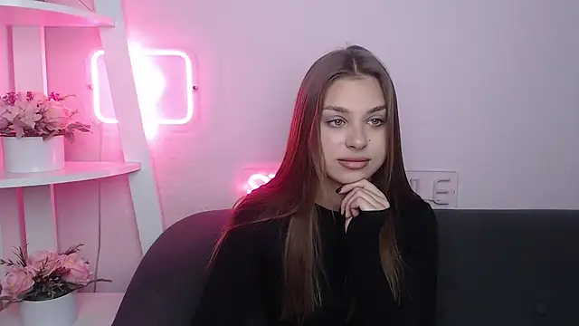 MilanaAngelAs online show from 10/04/25, 04:43