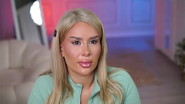 Snapshot of EvaZane chatting on 02/06/26, 08:34 EvaZane online show from 02/06/26, 08:34