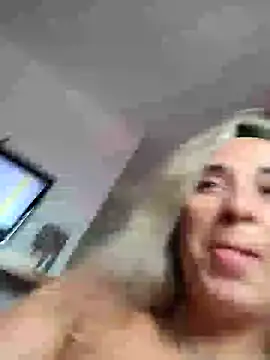 annamell online show from 01/06/25, 10:35