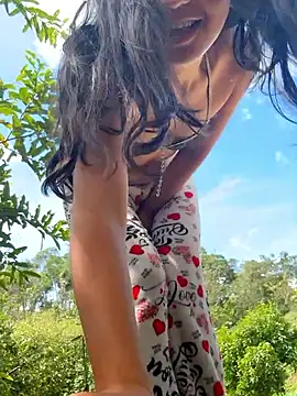 ViolettaSummer online show from 02/09/26, 04:00