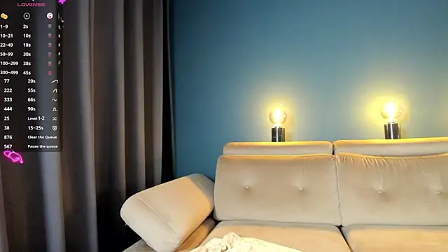 Snapshot of Project-Raven chatting on 03/16/25, 08:11 Project-Raven online show from 03/16/25, 08:11