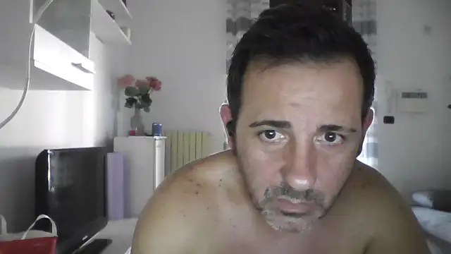 Snapshot of Bobo064 chatting on 06/24/26, 04:28 Bobo064 online show from 06/24/26, 04:28