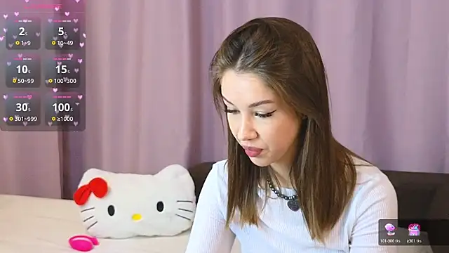 Snapshot of ellie_kramer chatting on 10/01/25, 07:42 ellie kramer online show from 10/01/25, 07:42