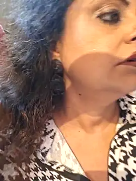 Snapshot of Maaya66 chatting on 12/06/24, 05:00 Maaya66 online show from 12/06/24, 05:00