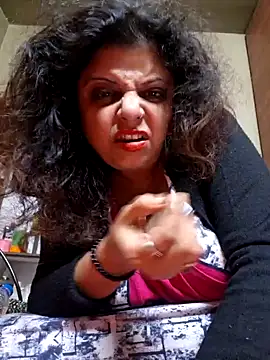 Snapshot of Maaya66 chatting on 01/06/25, 08:07 Maaya66 online show from 01/06/25, 08:07