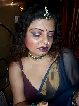 Snapshot of Maaya66 chatting on 01/14/25, 05:45 Maaya66 online show from 01/14/25, 05:45