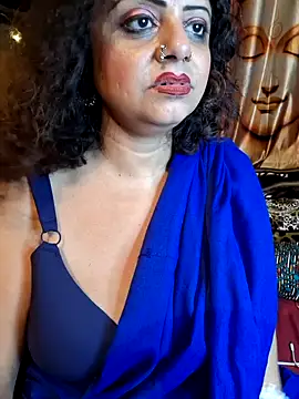 Snapshot of Maaya66 chatting on 01/29/25, 08:35 Maaya66 online show from 01/29/25, 08:35