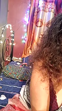 Snapshot of Maaya66 chatting on 02/16/25, 09:48 Maaya66 online show from 02/16/25, 09:48