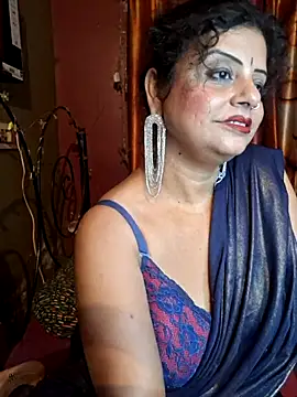 Snapshot of Maaya66 chatting on 02/28/25, 06:52 Maaya66 online show from 02/28/25, 06:52