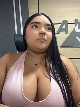 little lissiee online show from 06/27/26, 01:54