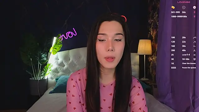 Kaia Sunshine Mia online show from 01/25/25, 06:46