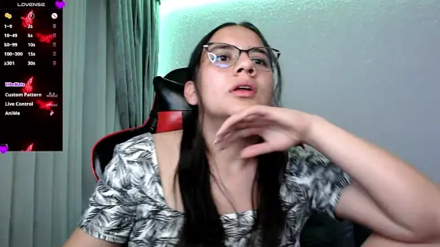 Lexyevans online show from 12/04/24, 11:57