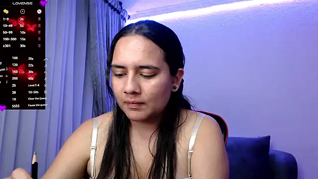 Lexyevans online show from 12/06/24, 11:36