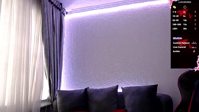 Lexyevans online show from 12/11/24, 07:36