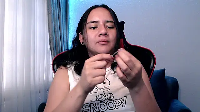 Lexyevans online show from 12/13/24, 08:04