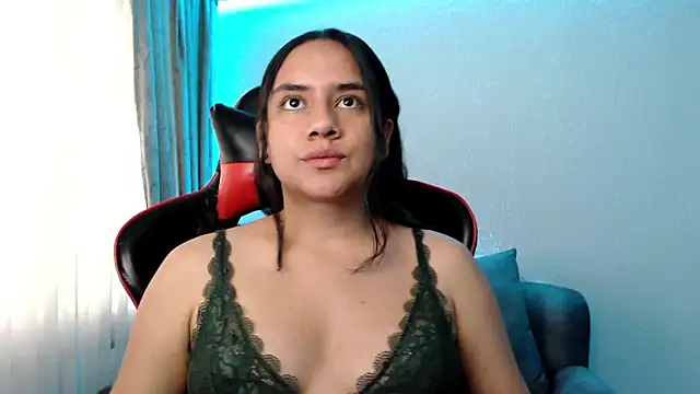 Lexyevans online show from 12/15/24, 07:10