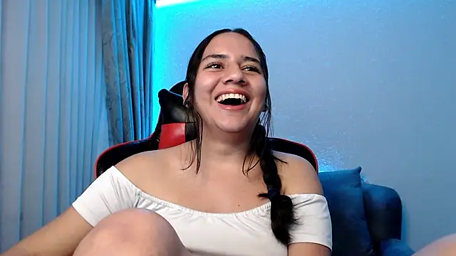 Lexyevans online show from 12/16/24, 10:34