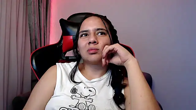 Lexyevans online show from 12/17/24, 10:54