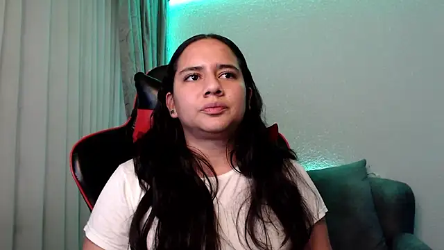 Lexyevans online show from 12/18/24, 10:35