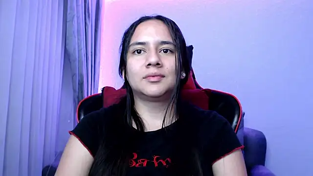 Lexyevans online show from 12/26/24, 02:44